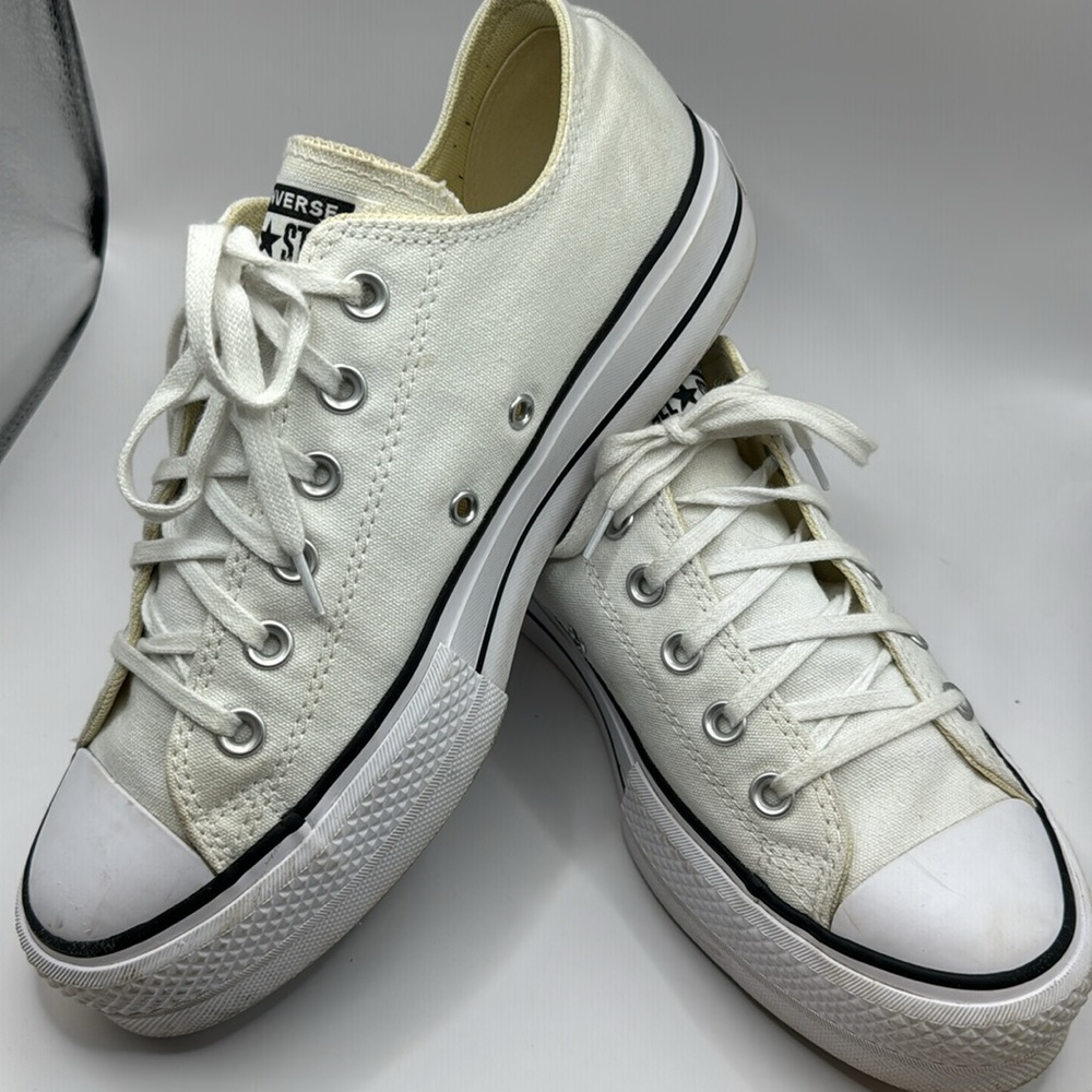 Converse Chuck Taylor All Star Lift Platform